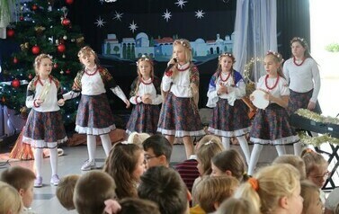 Spotkanie przedświąteczne społeczności szkolnej 17