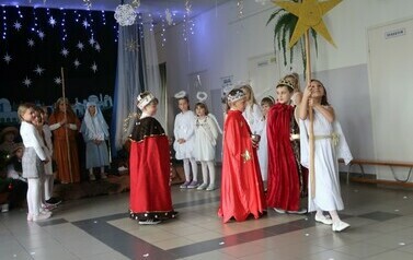 Spotkanie przedświąteczne społeczności szkolnej 33