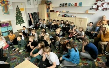 0 Bezpieczne ferie - spotkanie uczni&oacute;w naszej szkoły z Panią Policjant nadkom. A. Jonik  (4)