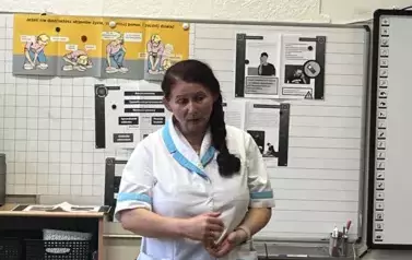 Małe ręce, wielka pomoc 11