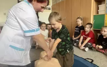 Małe ręce, wielka pomoc 14