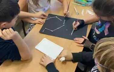 Planeta zdrowia. Dlaczego nasze kości są twarde? &ndash; projekt edukacyjny w klasie III 7
