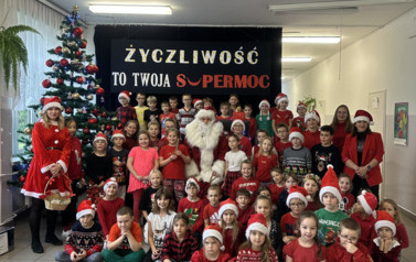 Mikołajki - dzień dobroci i małych gest&oacute;w w naszej szkole 27