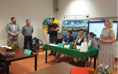 Przedstawiciele, organizatorzy