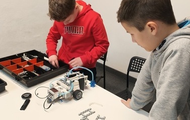 Warsztaty w Kolej na Klocki klas IV-VI 10