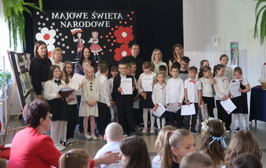Uroczystości majowe w klasach 1-3 13