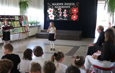 Uroczystości majowe w klasach 1-3 19