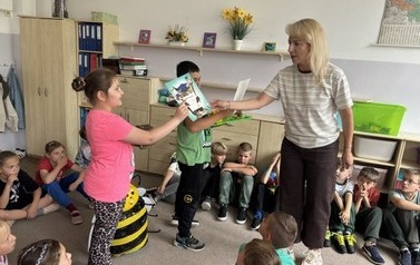 Moja przyjaci&oacute;łka pszcz&oacute;łka - konkurs świetlicowy 3