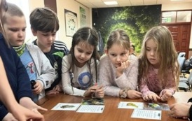 Uczniowie podczas warsztat&oacute;w w CEE w Ełku
