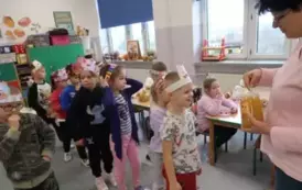 Pluszowy miś w zer&oacute;wce 6