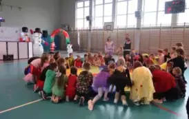 Zabawa karnawałowa klas 0-3 15
