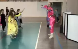 Zabawa karnawałowa klas 0-3 132