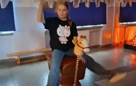 Szkolne rodeo &ndash; oczepiny klas czwartych!   19