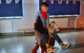 Szkolne rodeo &ndash; oczepiny klas czwartych!   20