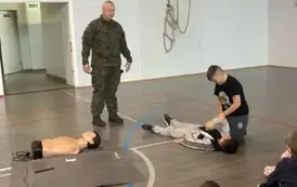 "Edukacja z Wojskiem" w klasach 1-3 11