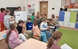 Wizyta klasy 4 u Przedszkolak&oacute;w &ndash; &bdquo;Cukierku, ty łobuzie!&rdquo;   6