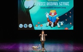 29 Konkurs Recytatorski "Przez r&oacute;żową szybkę" 1