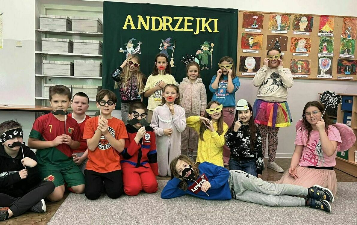 Zdjęcie do Andrzejki klas I-III