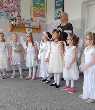 Zdjęcie do Rodzinne kolędowanie w 0a