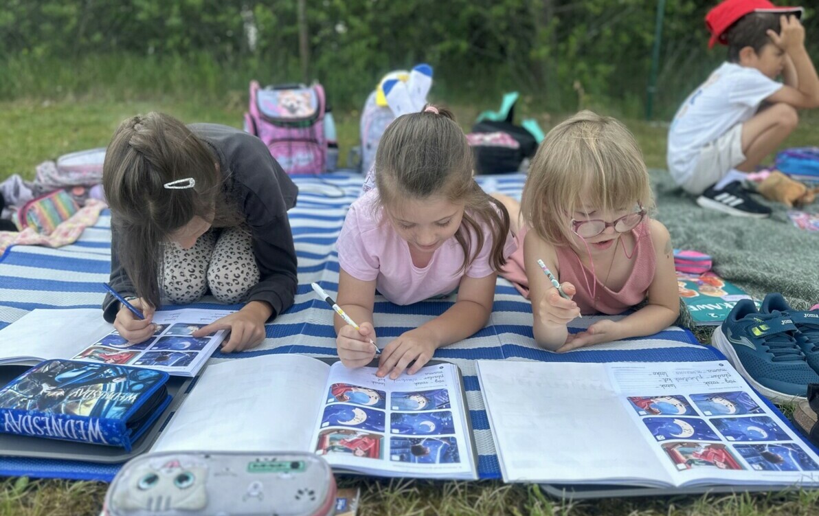 Zdjęcie do Lekcje pod chmurką - Dzień Pustej Klasy 
