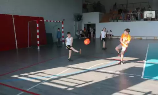 Zdjęcie do Wiosenne rozgrywki piłki nożnej