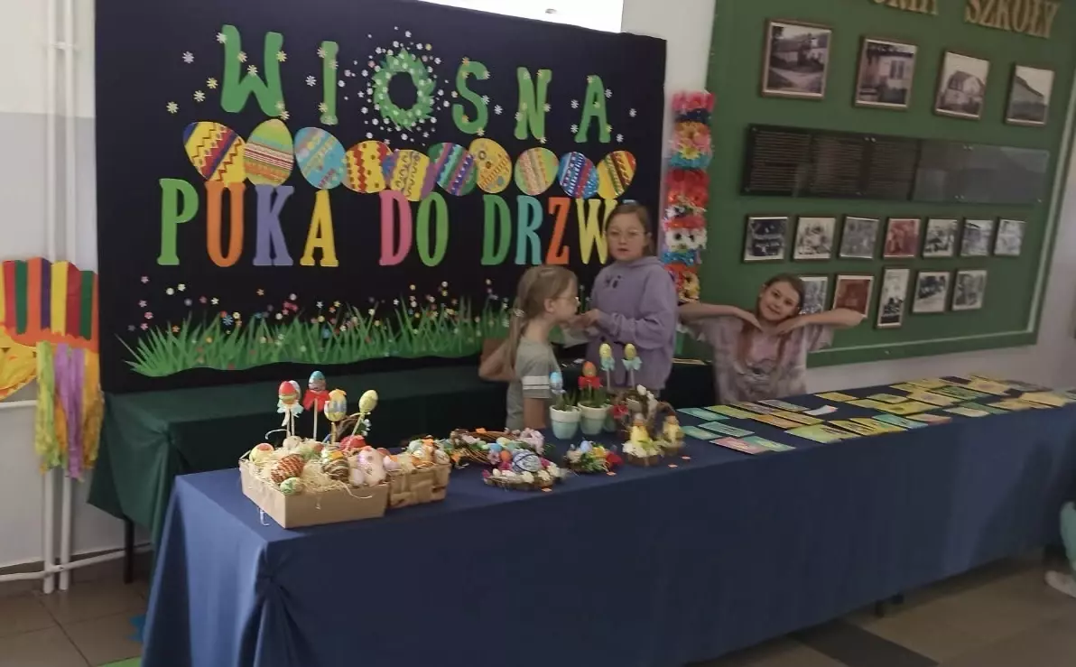 Zdjęcie do Kiermasz wielkanocny świetlik&oacute;w