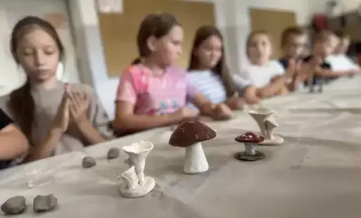 Zdjęcie do Warsztaty ceramiczne w klasach 1-3