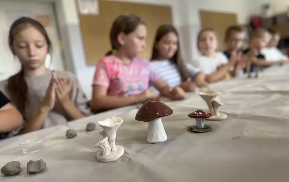 Zdjęcie do Warsztaty ceramiczne w klasach 1-3
