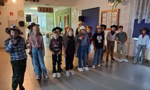 Zdjęcie do Szkolne rodeo &ndash; otrzęsiny klasy czwartej!  