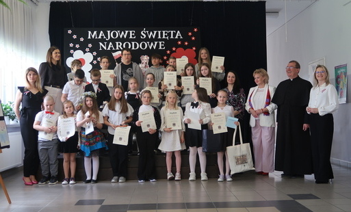 Zdjęcie do &bdquo;Moja mała ojczyzna &ndash; herb Stradun&rdquo; &ndash; rozstrzygnięcie szkolnego konkursu plastycznego