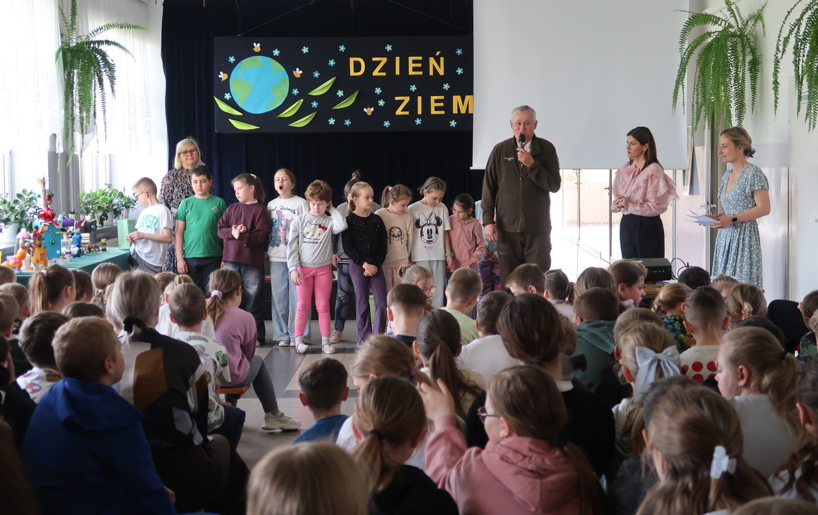 Zdjęcie do Obchody Dnia Ziemi