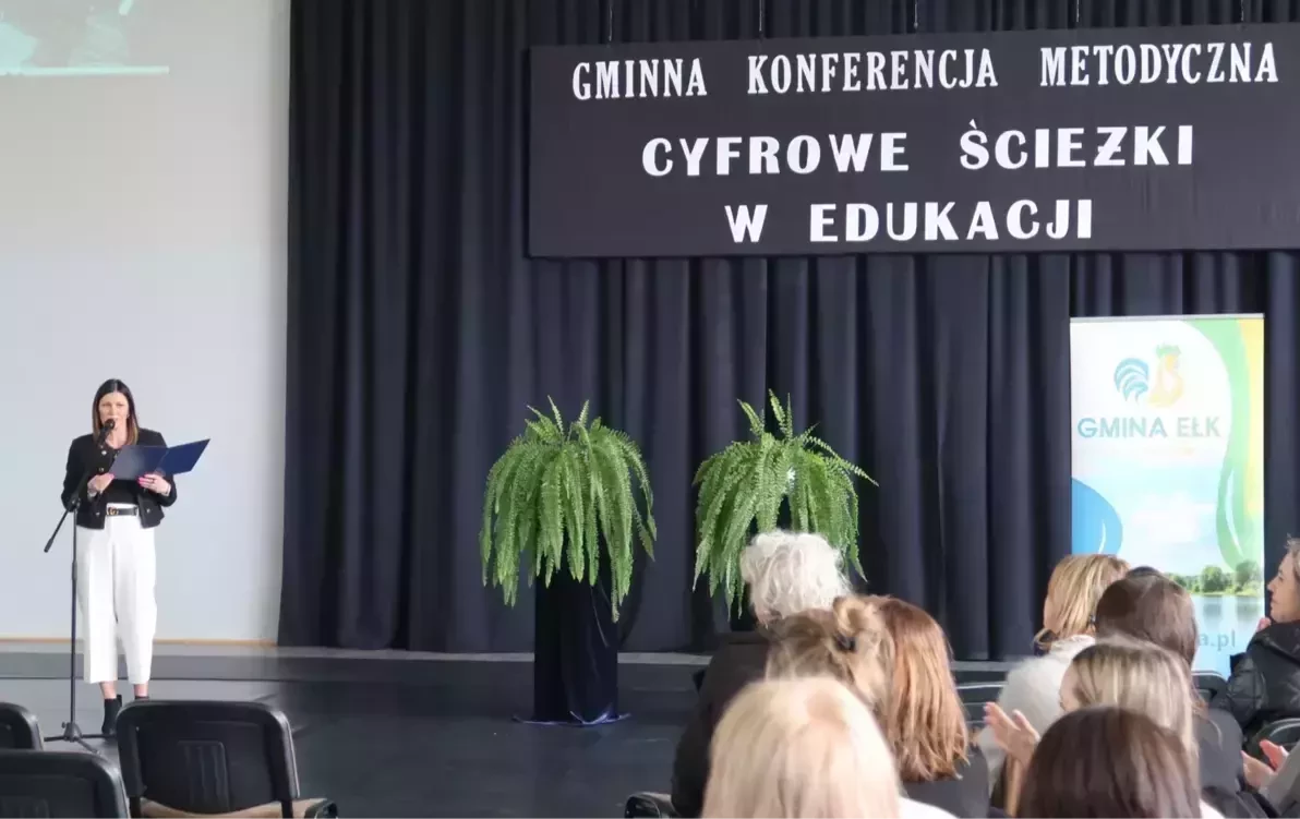 Zdjęcie do Cyfrowe Ścieżki Edukacji - Gminna Konferencja Metodyczna