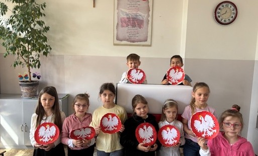 Zdjęcie do Święta majowe w świetlicy